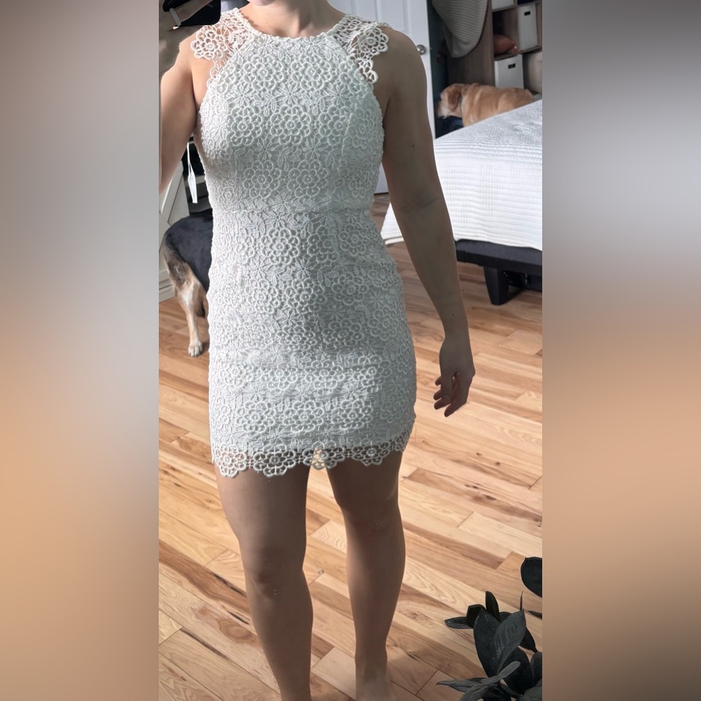 Elegant White Lace Dress